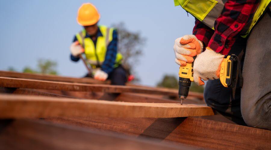 Professional residential roofers in Michie, TN